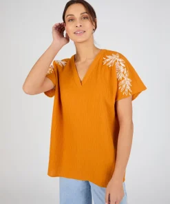 Blouse brodée en double gaze effet crêpé