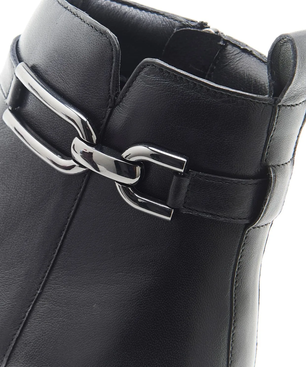 Boots avec boucle fantaisie