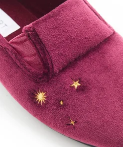 Chaussons brodés aspect velours